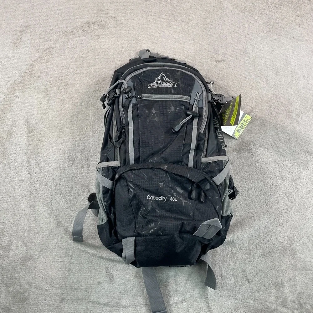 Red Rock Outdoor Gear Bluff Technical Backpack 40L Black Top‎ Loading NWT